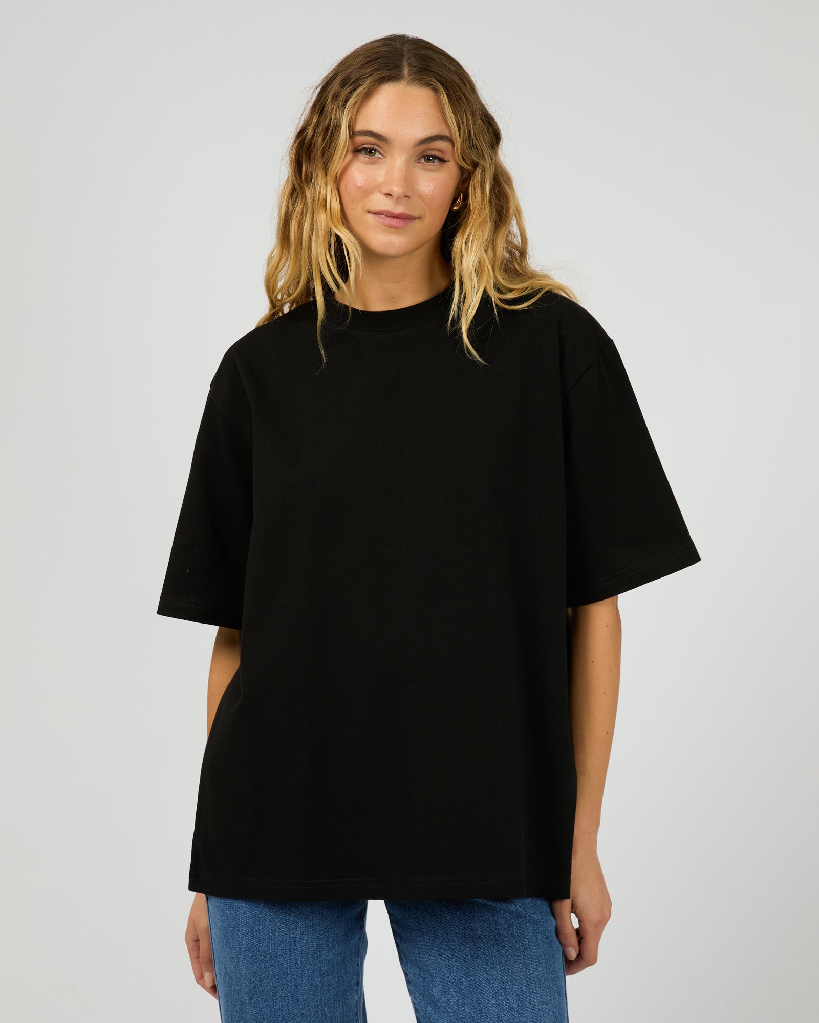 Core Oversized Tee Black – Silent Theory
