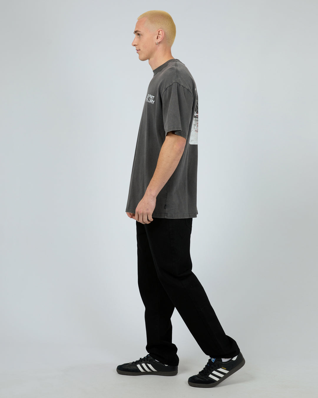 Above The Rest Tee Charcoal