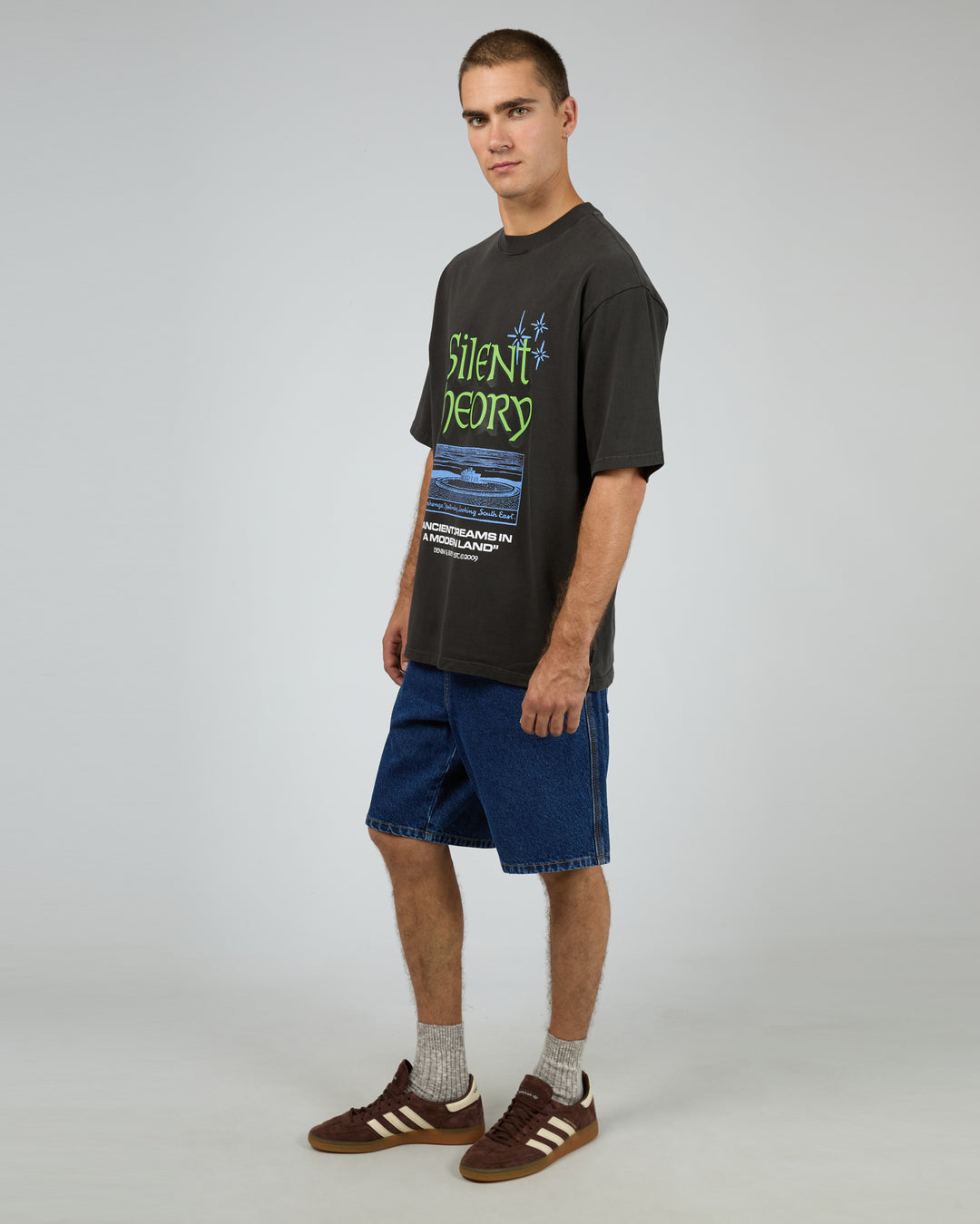 Ancient Dreams Box Tee Coal