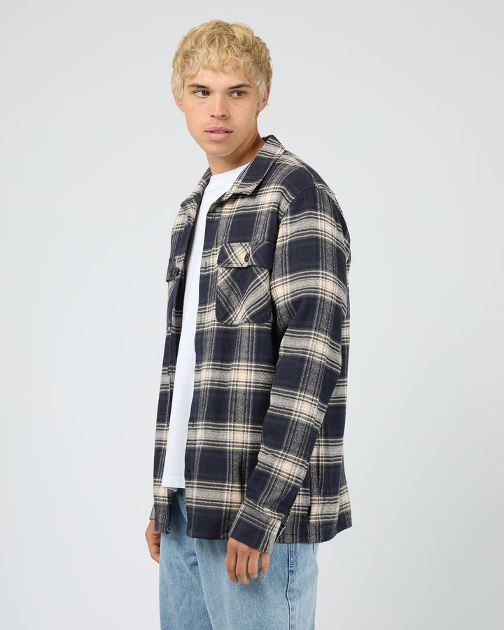 4077035.NAVY_4_1777243647000