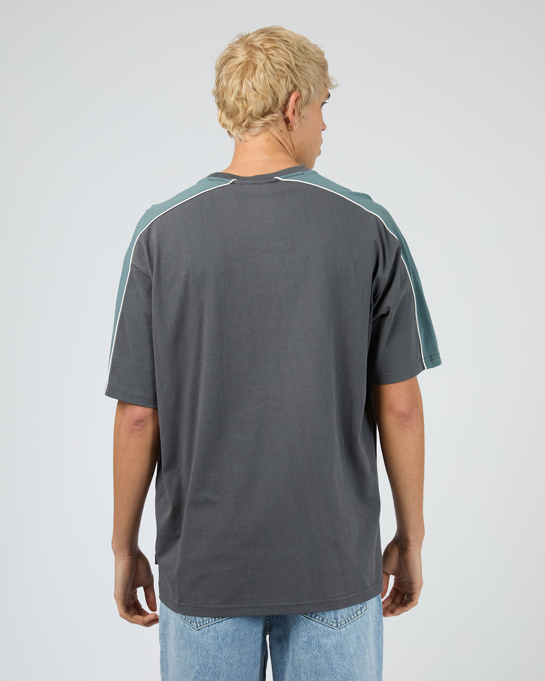 Cutback Panelled Tee Charcoal