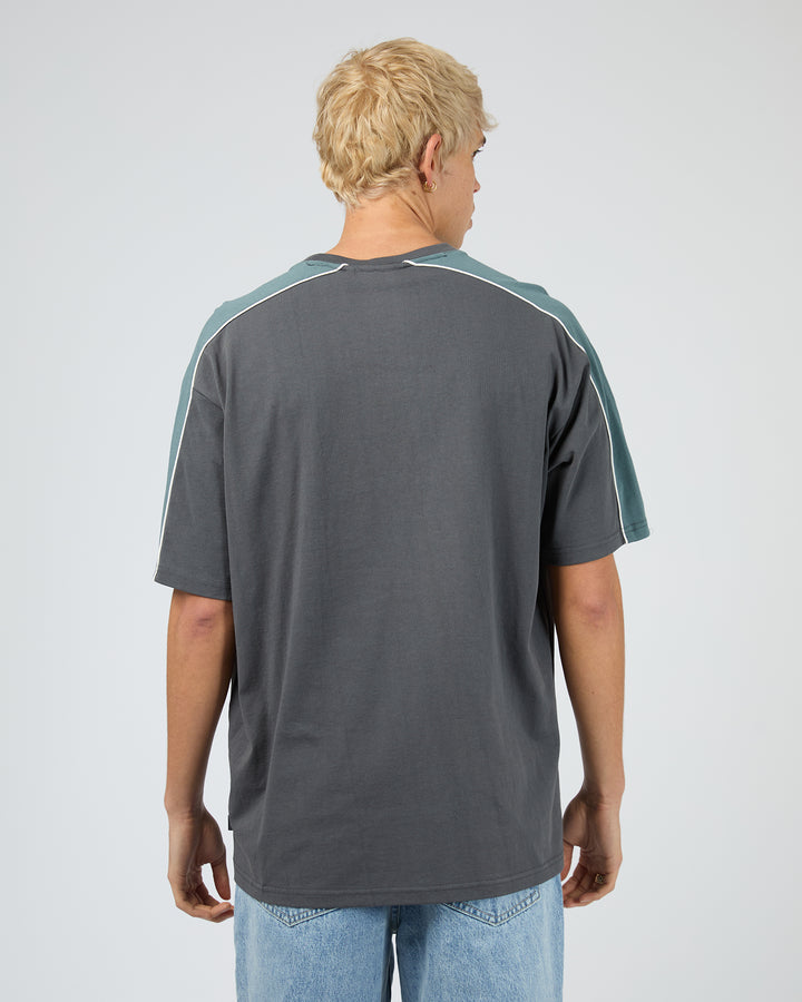 Cutback Panelled Tee Charcoal
