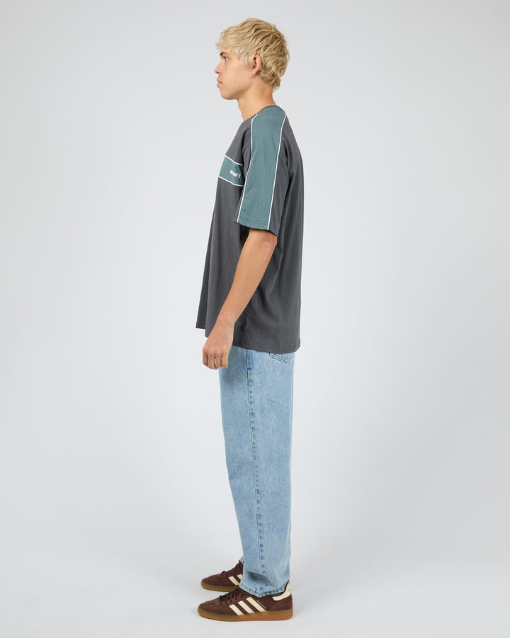 Cutback Panelled Tee Charcoal