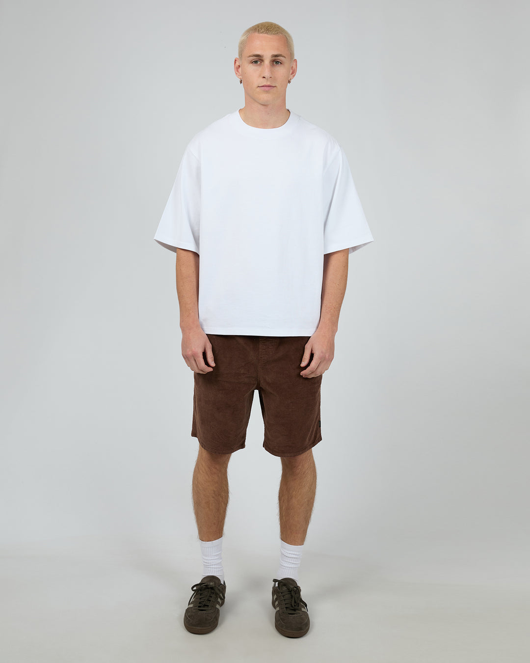 Cord Short Brown