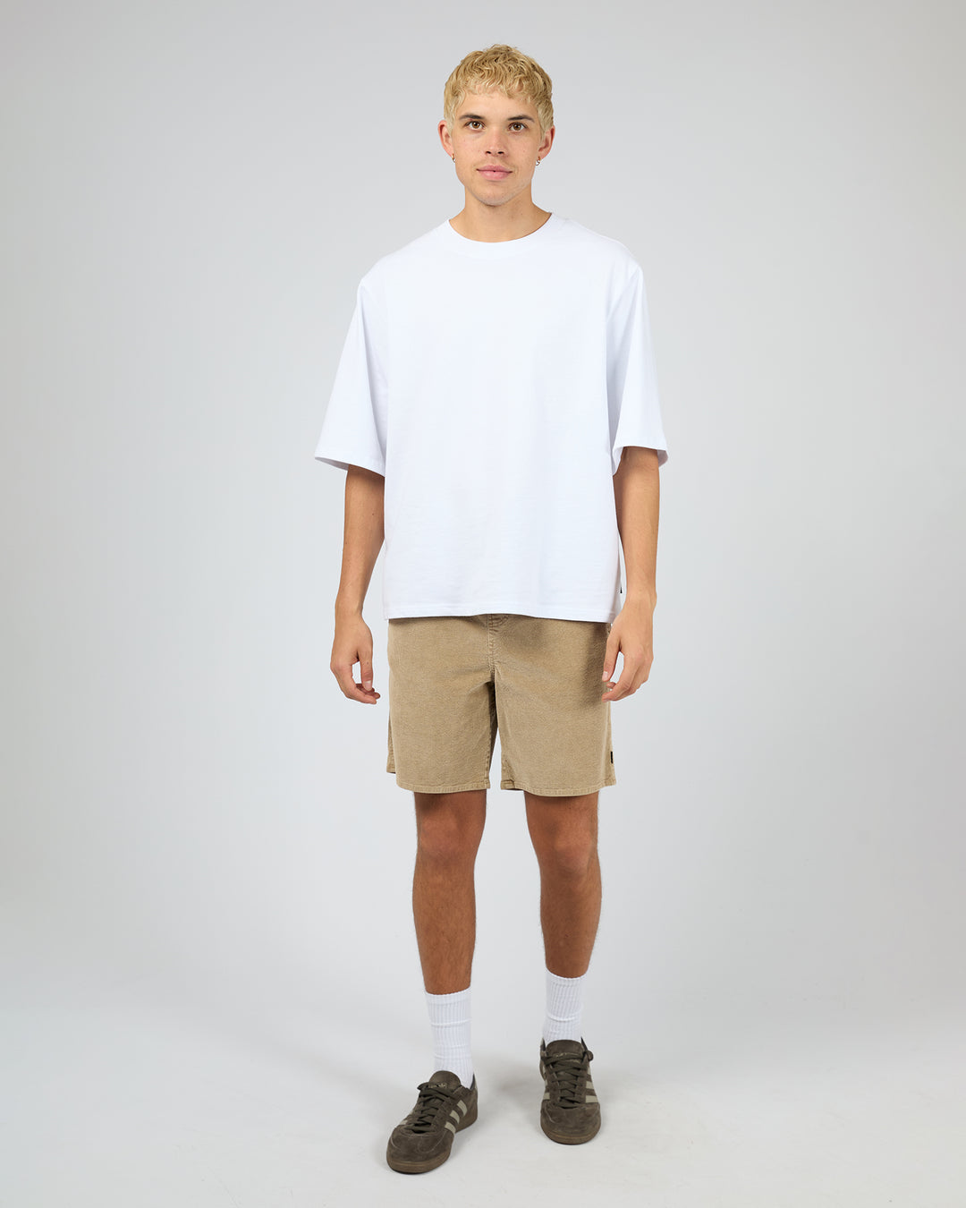 Cord Short Tan