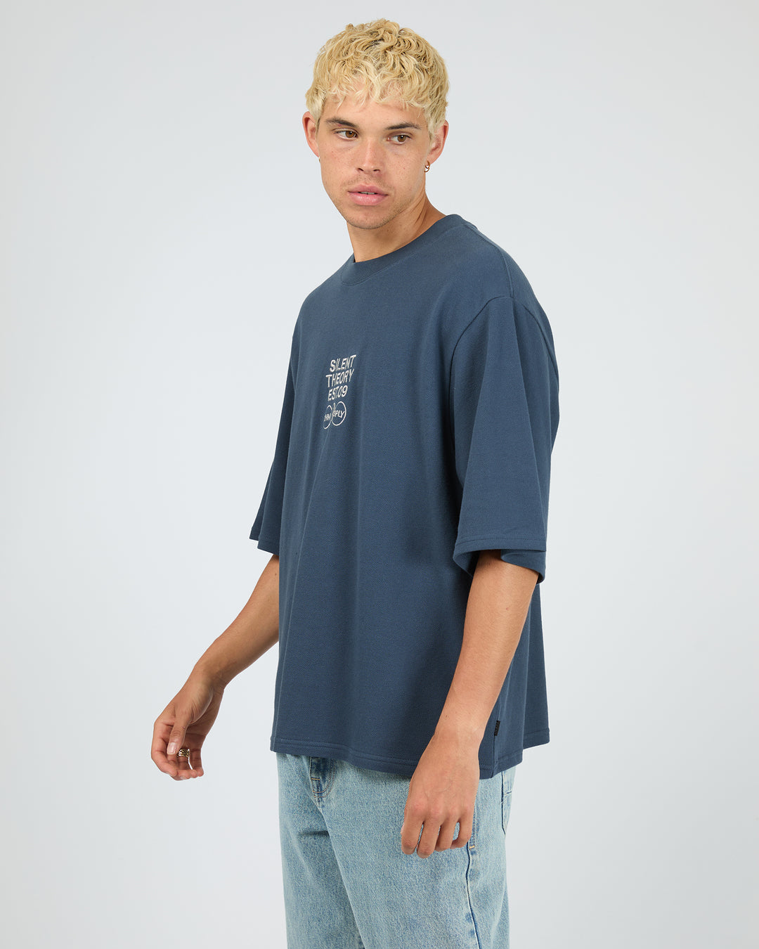 4088136.NAVY_4_1784684428000