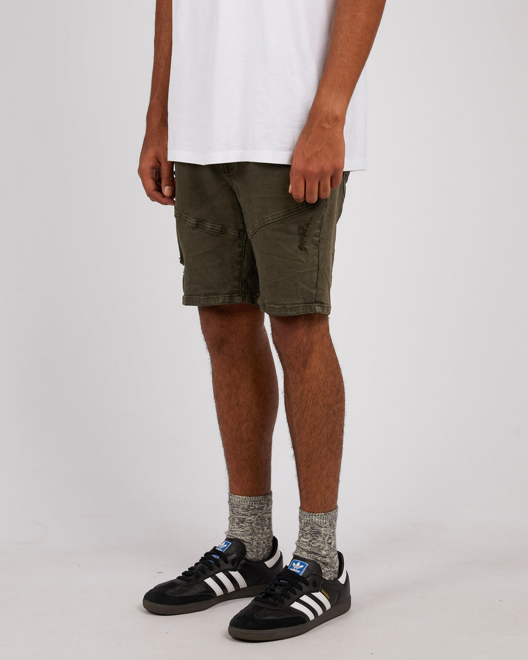 Soho Short Trashed Khaki
