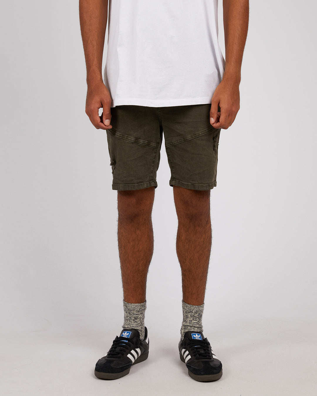 Soho Short Trashed Khaki