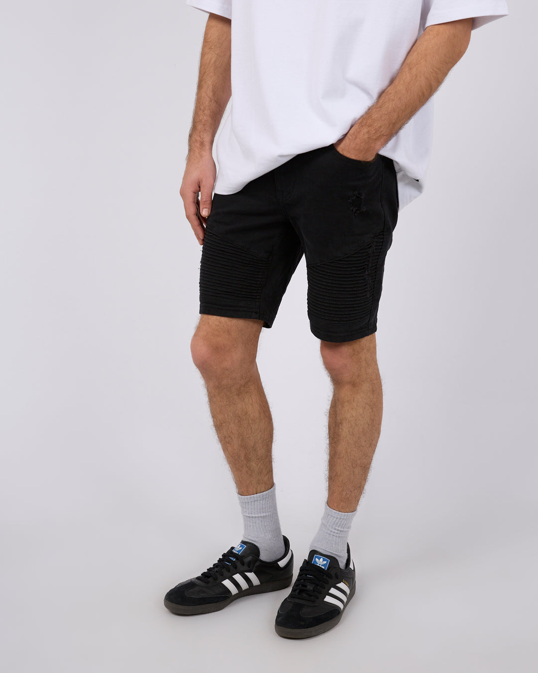 Strung Out Moto Short Black