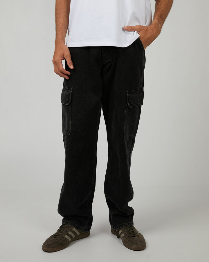 Embroidery Cargo Jean Washed Black