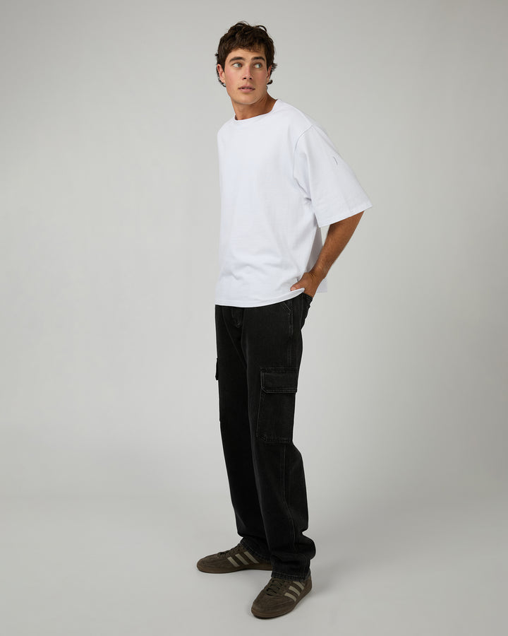 Embroidery Cargo Jean Washed Black