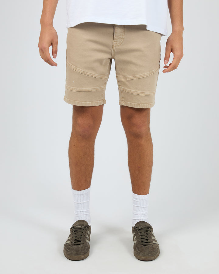 Challenger Short Tan