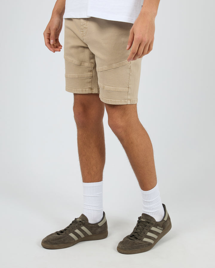 Challenger Short Tan