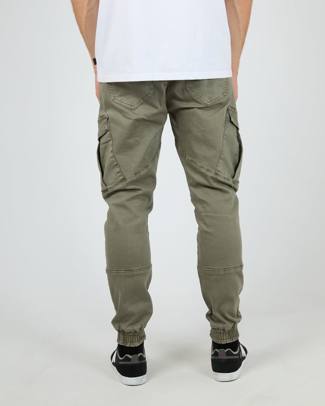 4093049.KHAK_3_1744684281000