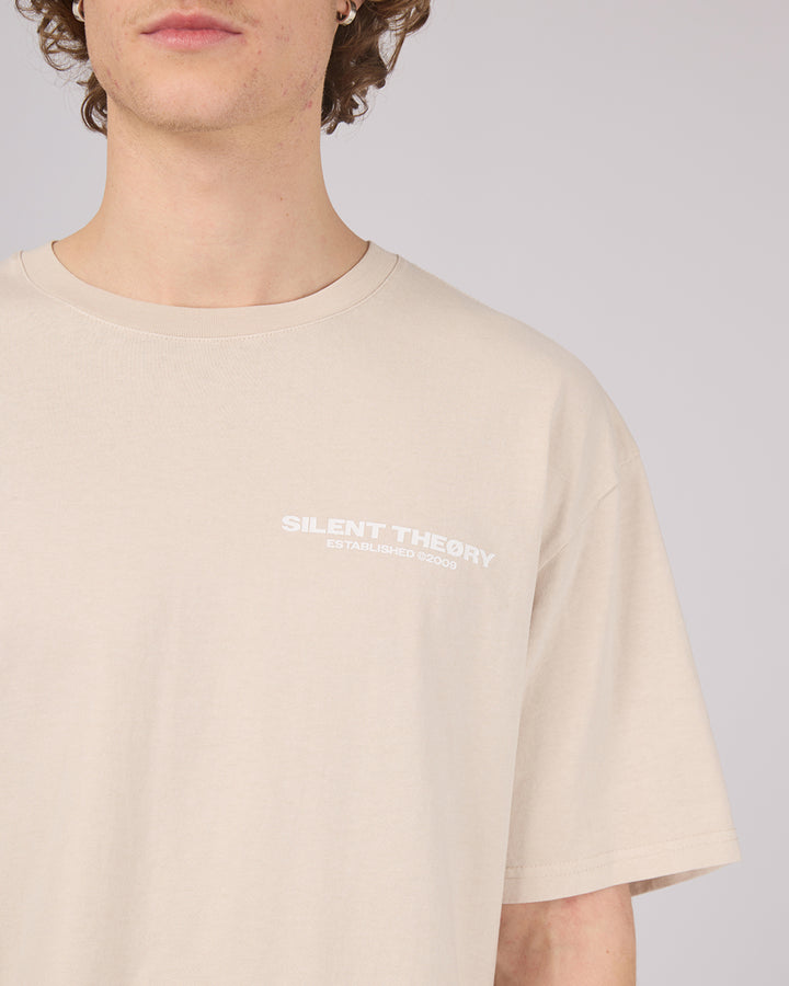 Essential Theory Tee Chalk