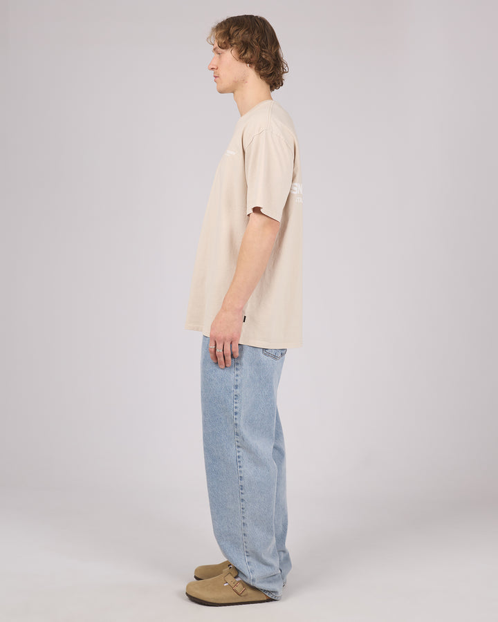 Essential Theory Tee Chalk