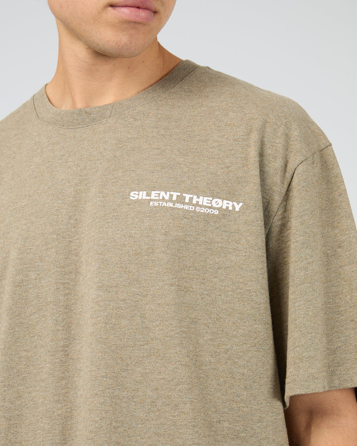 Essential Theory Tee Brown Marle