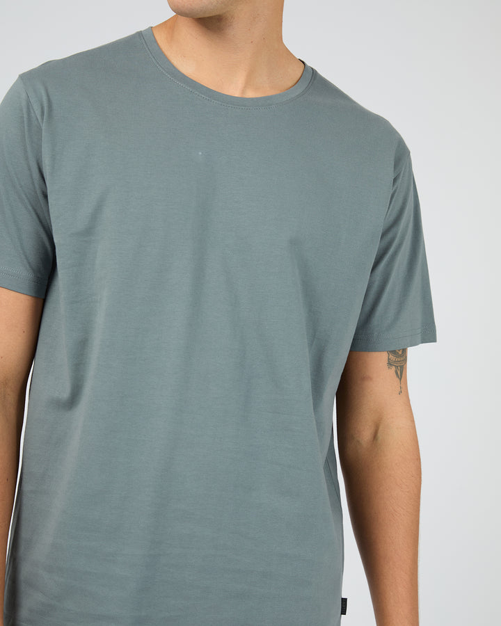 Solid Tail Tee Blue