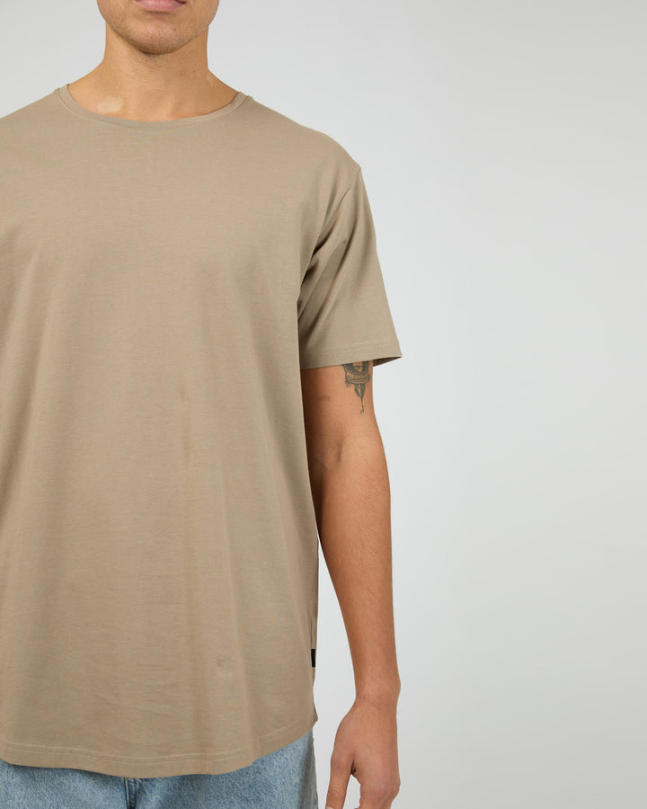 Solid Tail Tee Cement