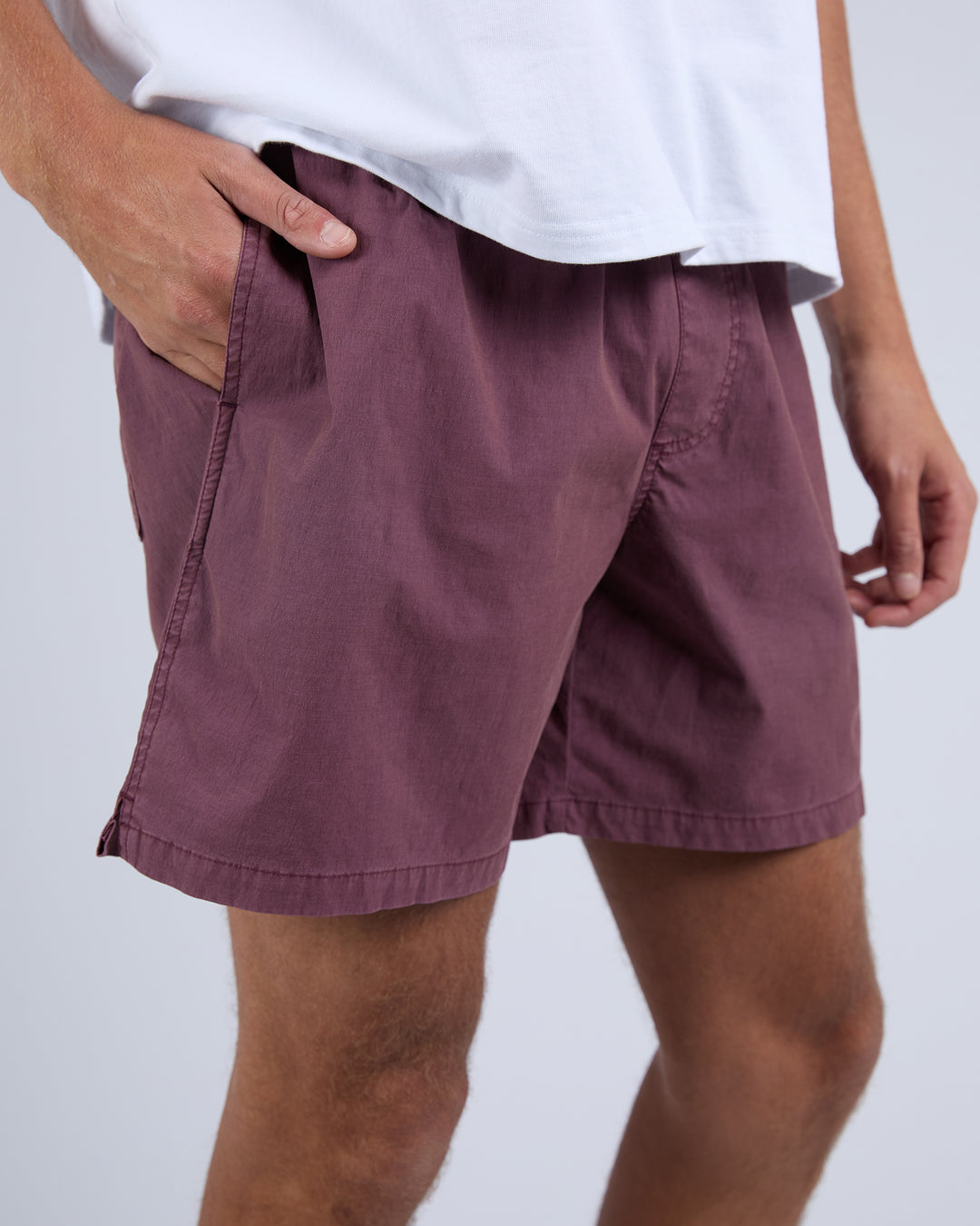 Tres Short Burgundy