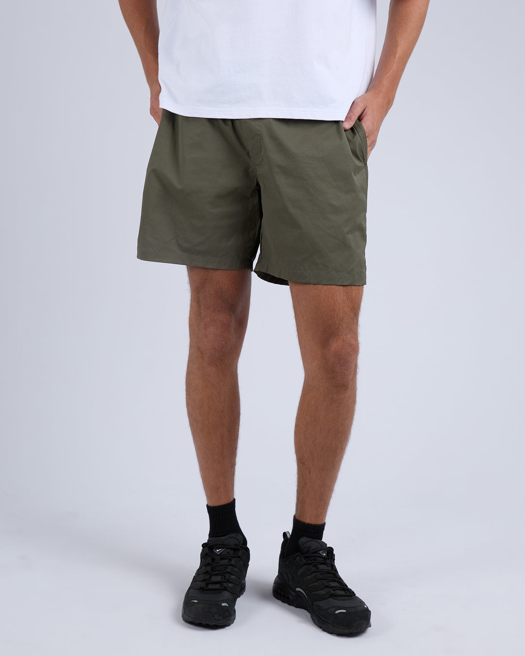 Tres Short Khaki