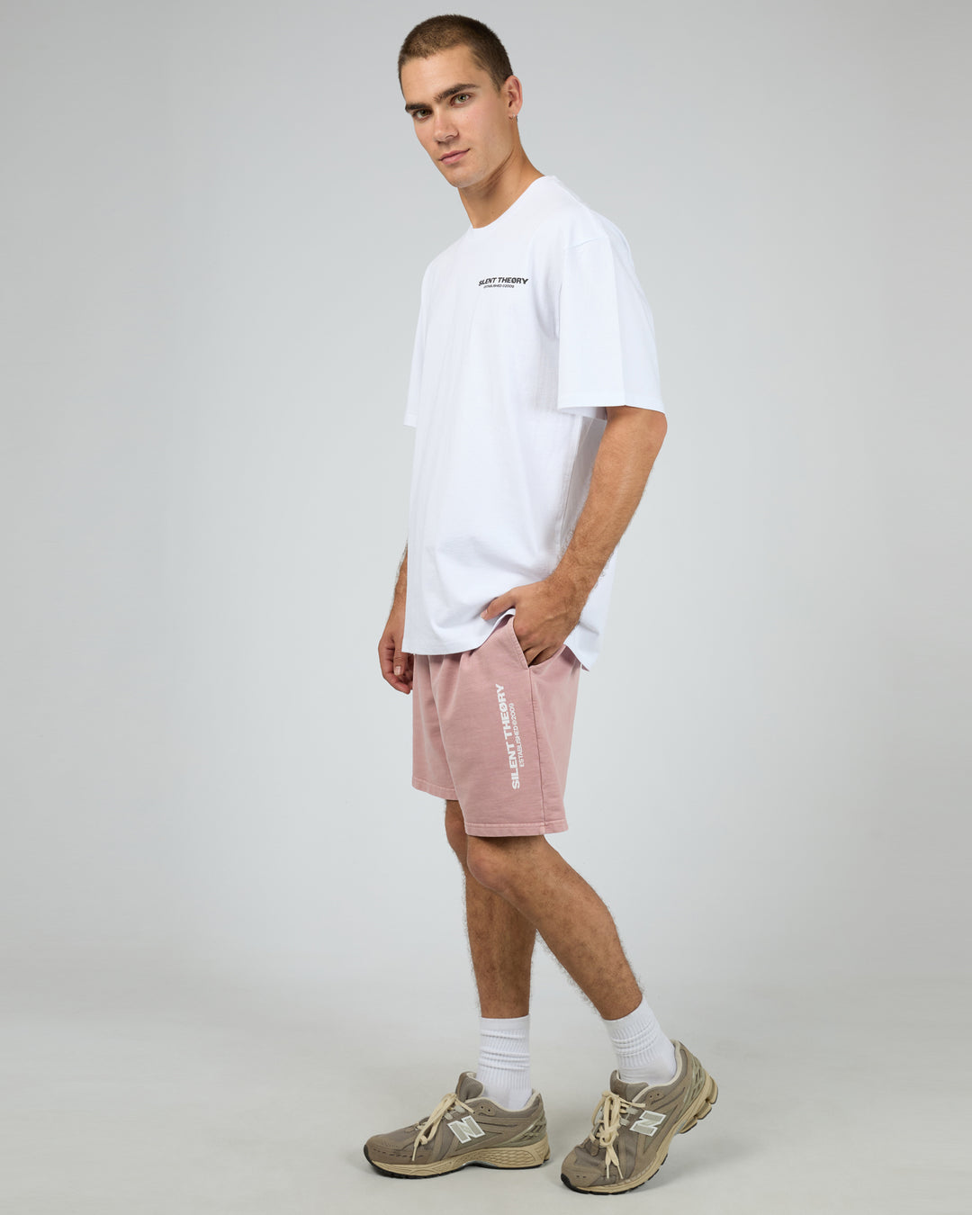 Essential Theory Short V2 Musk