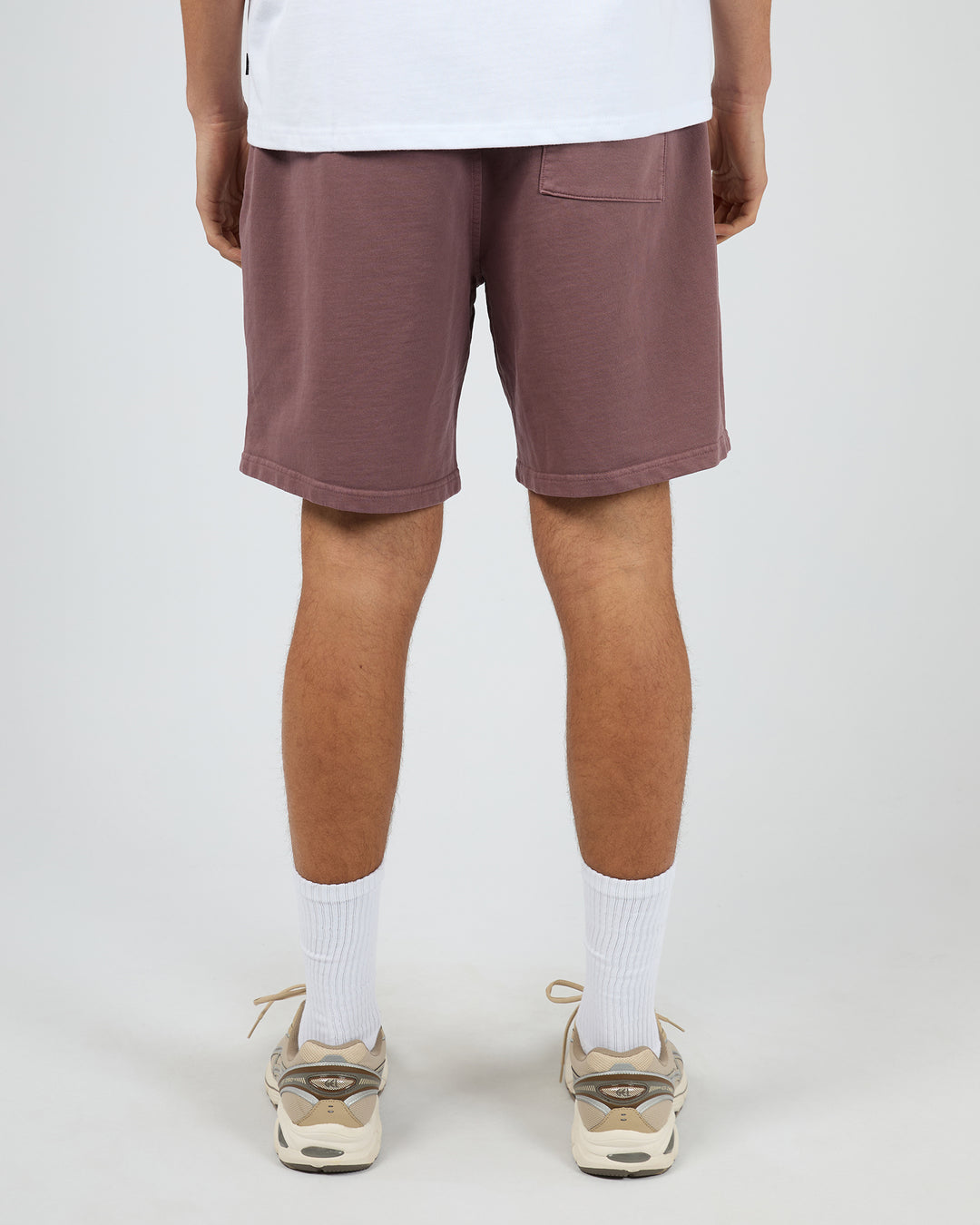 Essential Theory Short V2 Vino