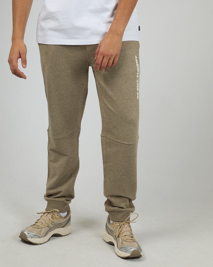 Essential Theory Trackpant V2 Brown Marle