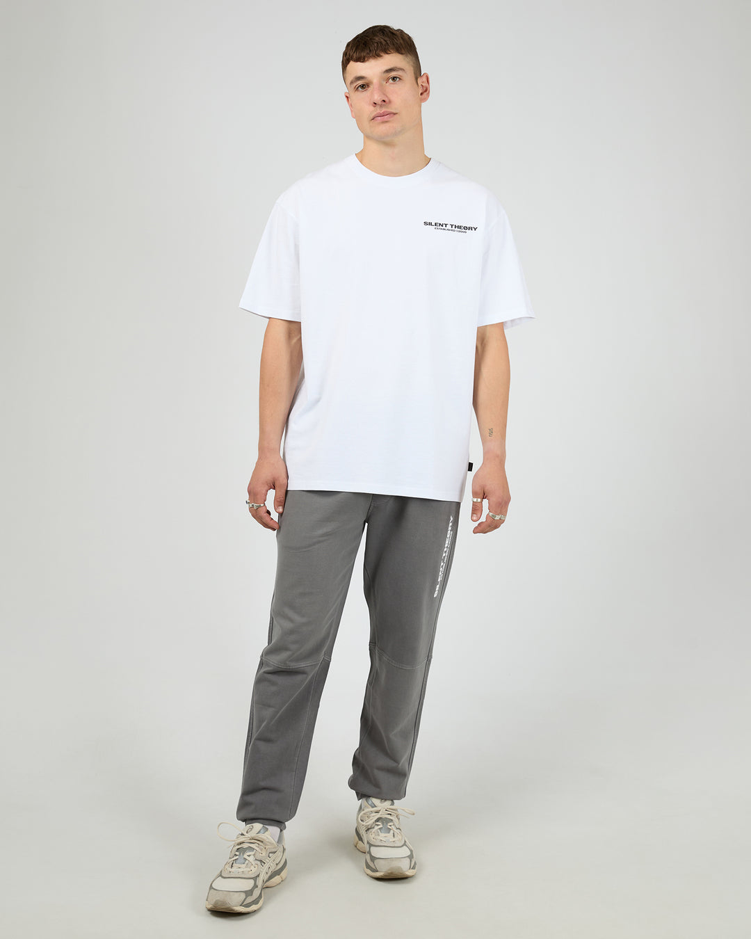 Essential Theory Trackpant V2 Charcoal