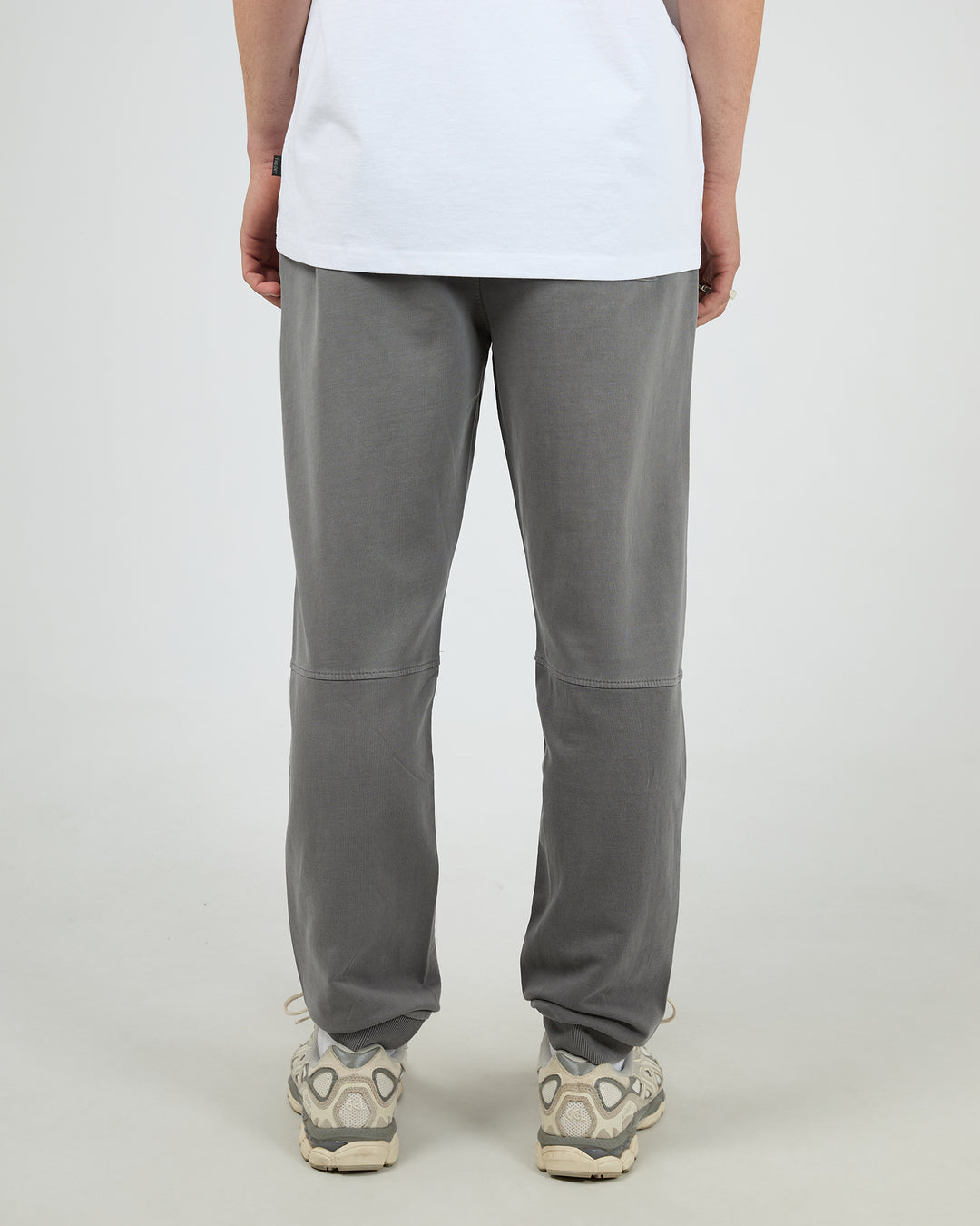 Essential Theory Trackpant V2 Charcoal