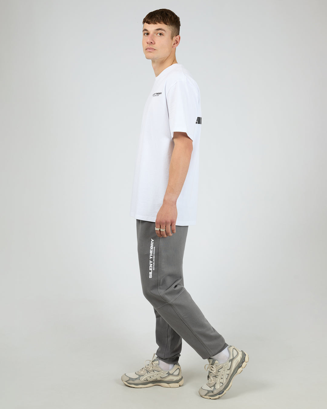 Essential Theory Trackpant V2 Charcoal