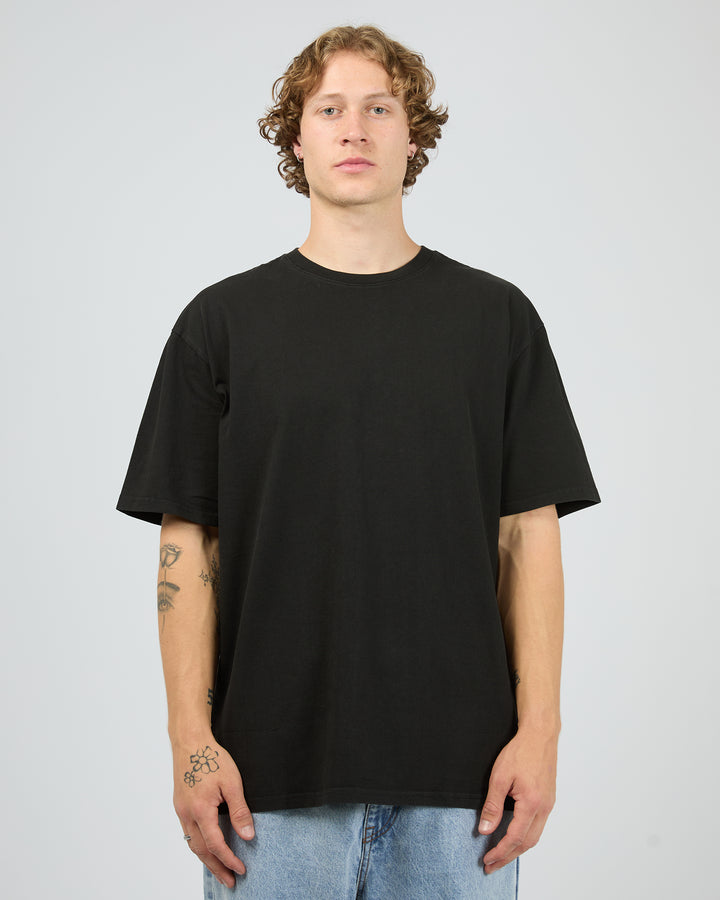 Essential Fit Tee Vintage Black