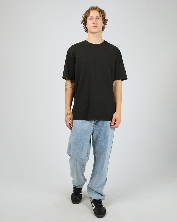 Essential Fit Tee Vintage Black