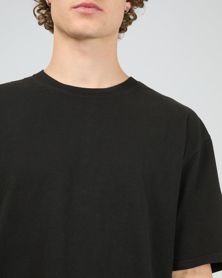 Essential Fit Tee Vintage Black