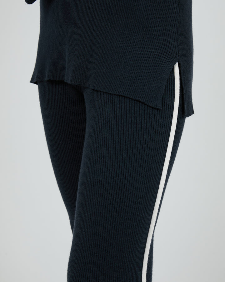 6056038.NAVY_5_1738640095000