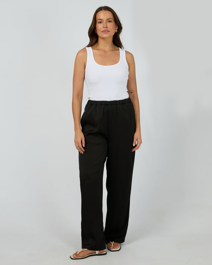 Raya Pant Black