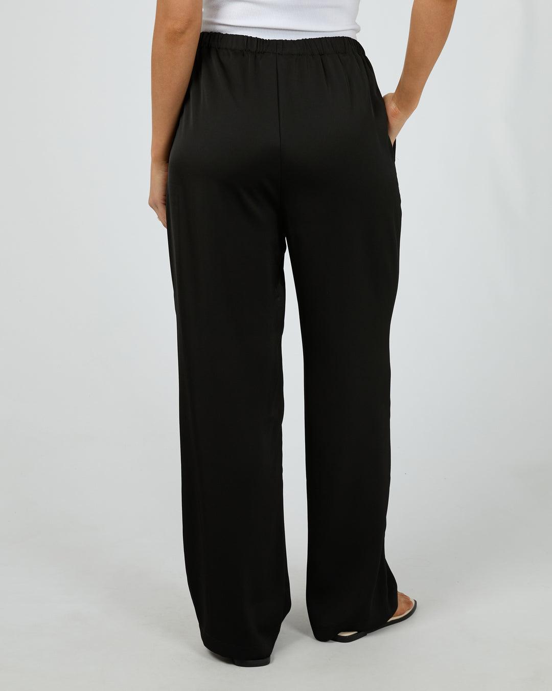Raya Pant Black