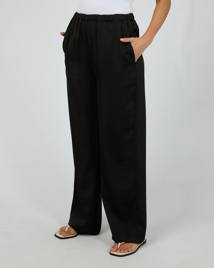 Raya Pant Black
