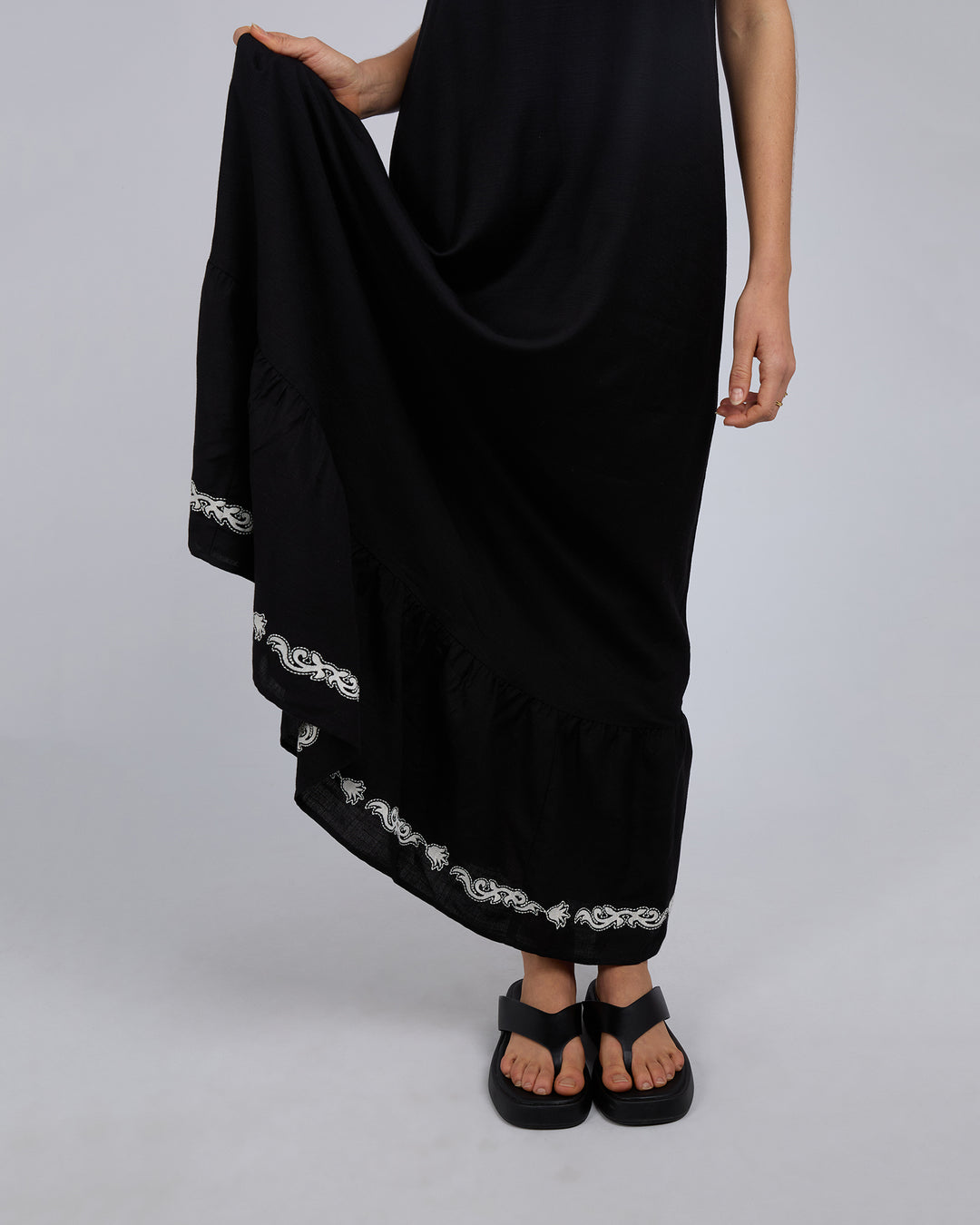 Bandera Maxi Dress Black