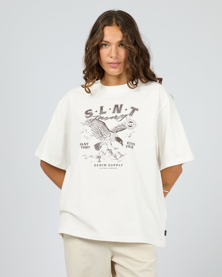 Flying Free Tee Vintage White