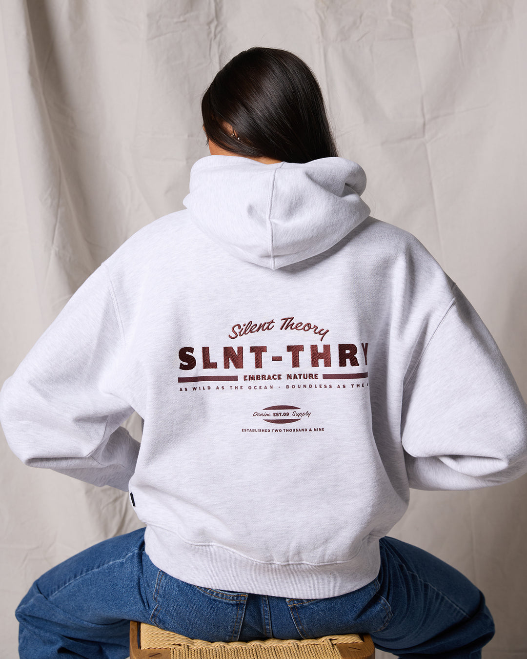 Embrace Hoodie Snow Marle