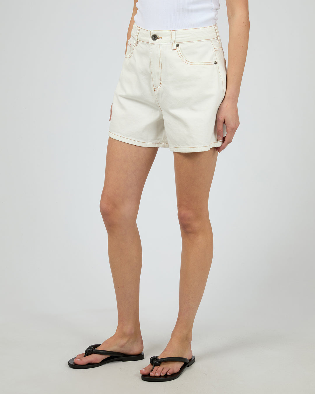 Lana Short Vintage White