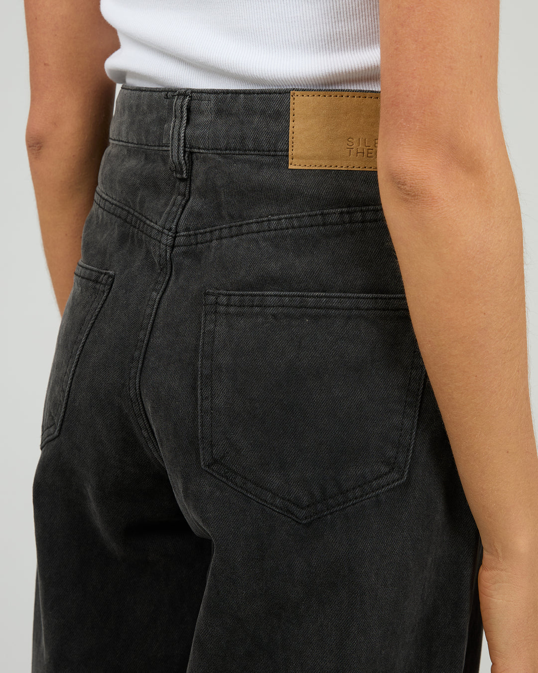 Jade Baggy Jean Washed Black