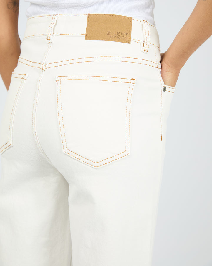 Hunter Comfort Wide Leg Jean Vintage White