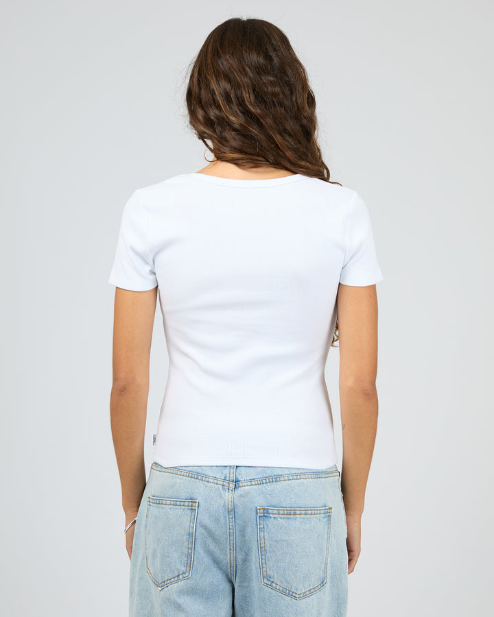 Mia Tee White