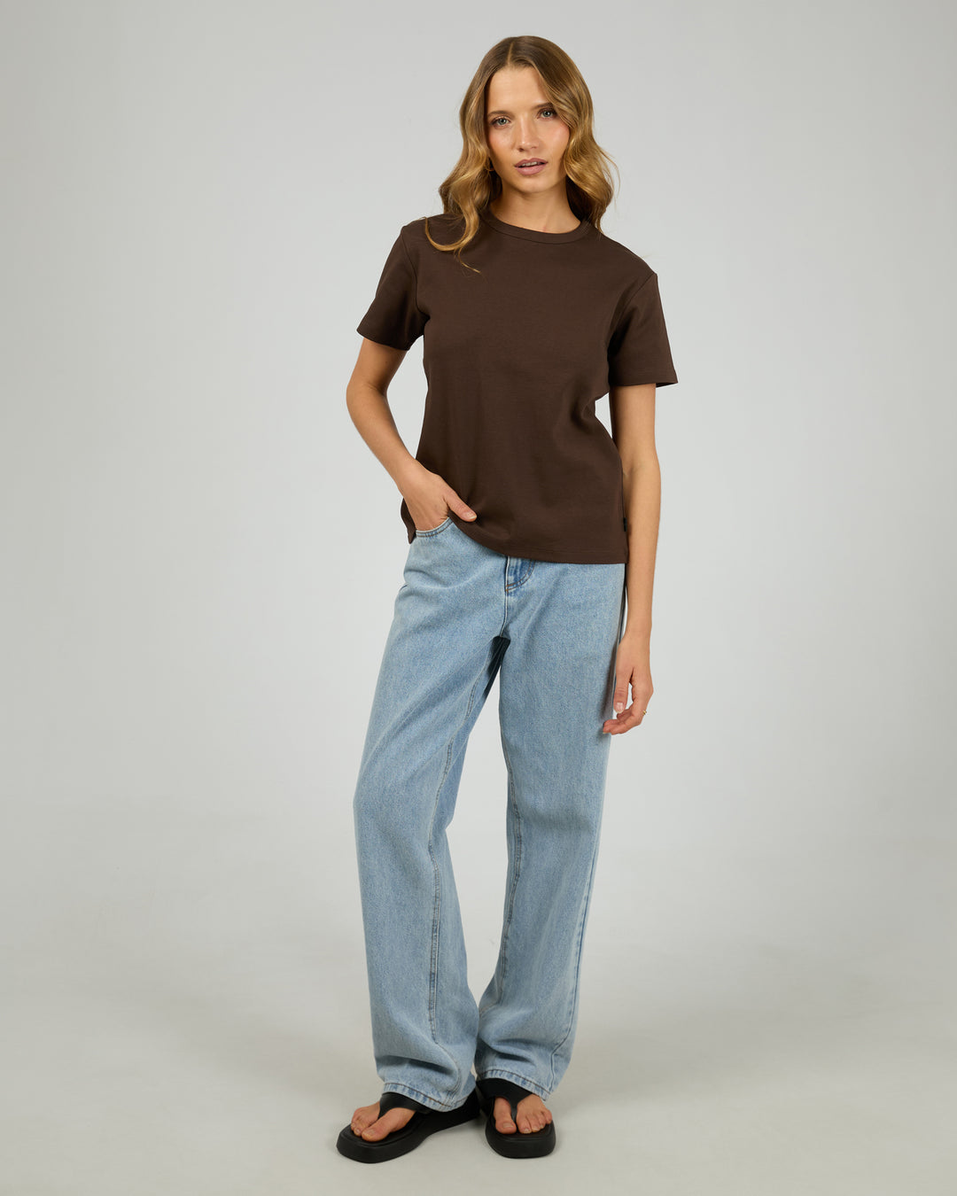 Regular Tee Chocolate