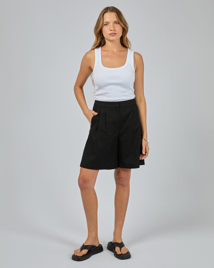 Tallow Short Black