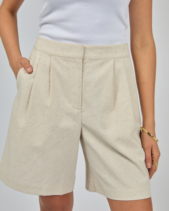 Tallow Short Natural
