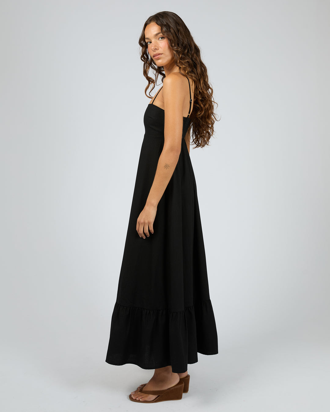 Tallow Tiered Maxi Dress Black
